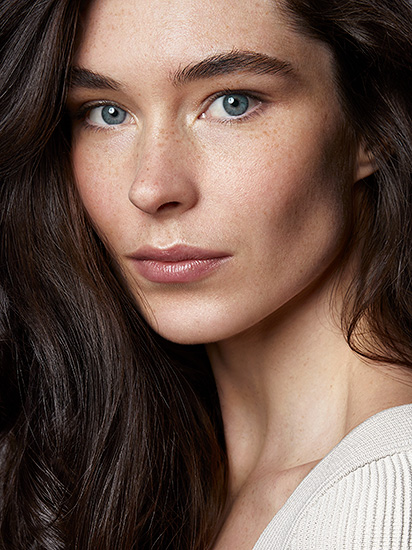 Retouche Cheveux - Anja