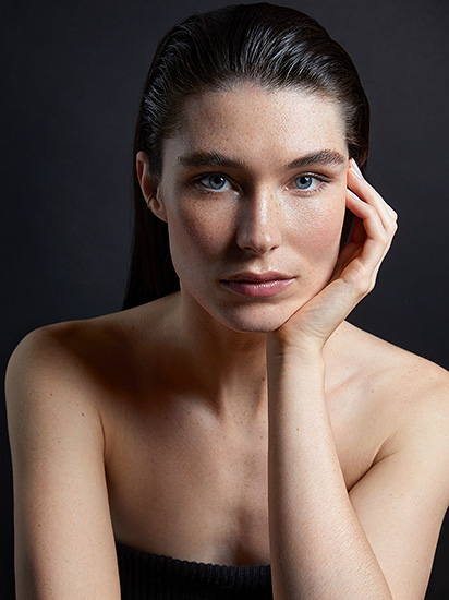 Retouche Cheveux - Anja