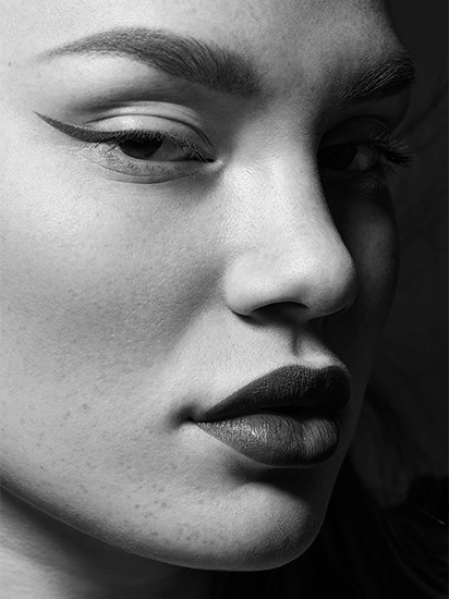 Retouche MakeUp Beauty - Nikki