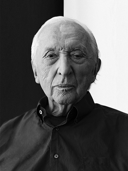 Retouche Pierre Soulages, peintre