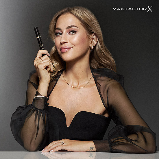 Retouche Campagne Max Factor