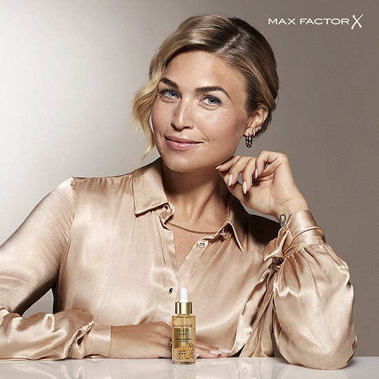 Retouche Campagne Max Factor