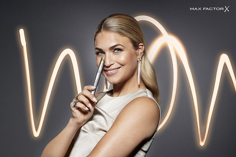 Retouche Campagne Max Factor - Masterpiece 2 in 1 Lash Wow